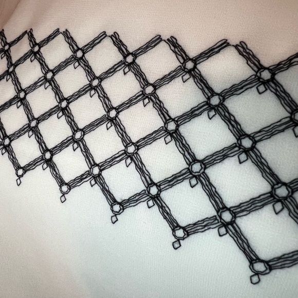 Ann Taylor Embroidered Blouse - Picture 4 of 7